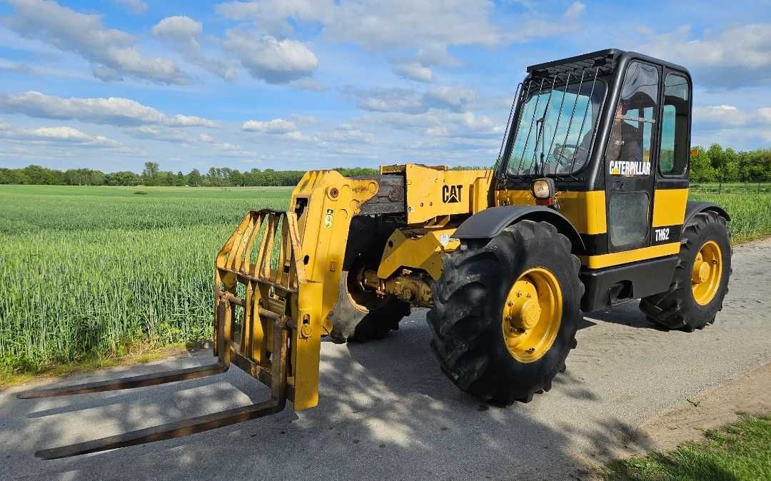 Vand schimb încărcător telescopic Caterpillar TH 62