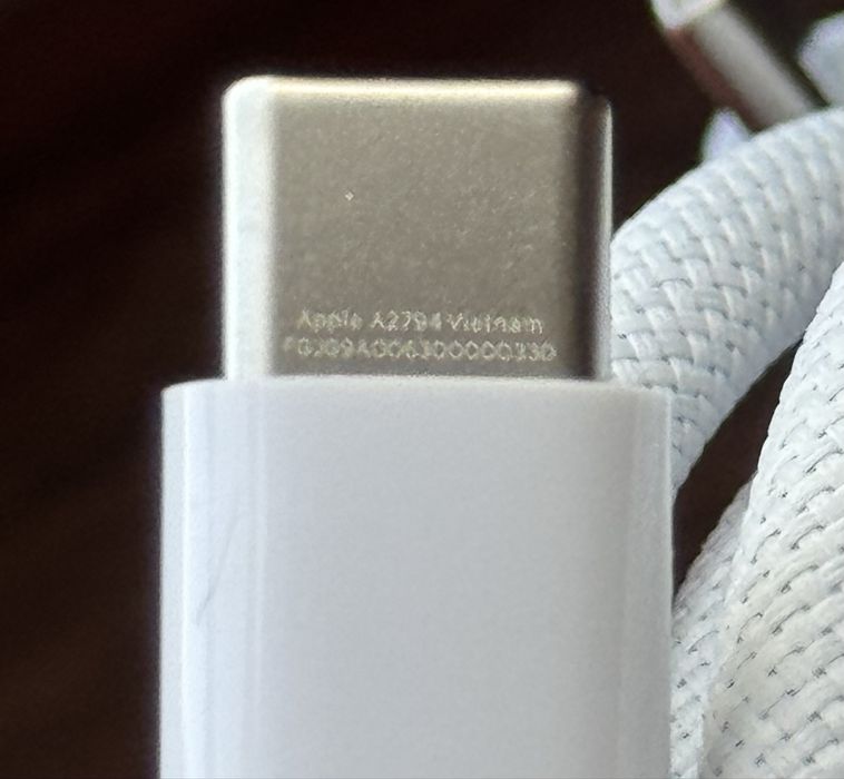 Зарядка кабель 2 метра для iPhone, iPad, MacBook 240W оригинал