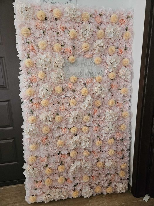 Decoratiune flori de perete cu neon - perfecta pentru coafor