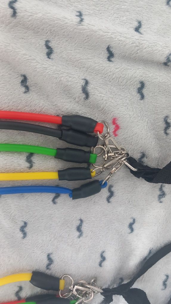 Vând benzi elastice extensor