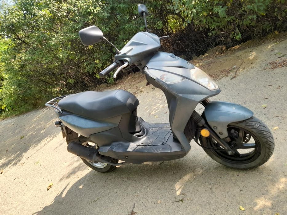 Vand scuter sym 49