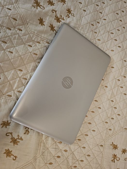 HP Pavilion 15-e010su