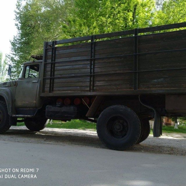 Грузоперевозка Зил-130 ботавой.