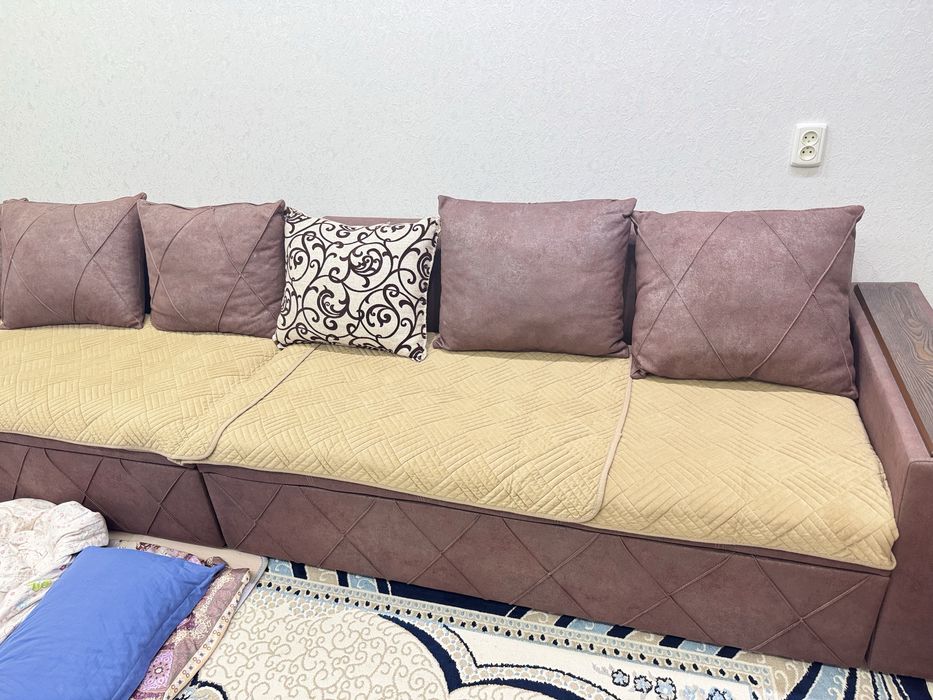 Продам диван в хорошем состояний