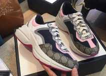 Дамски сет Gucci и Valentino