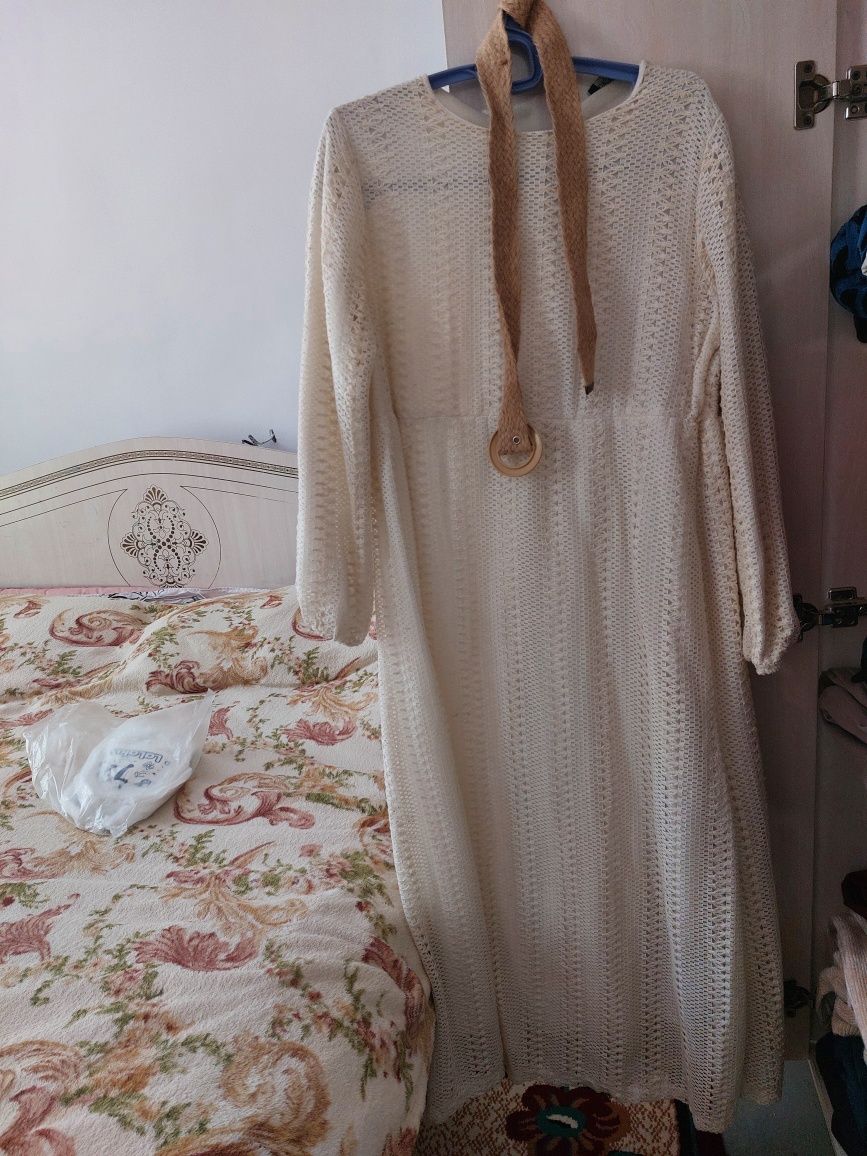 Ayollar kiyimi turkiya,pokiza 1 marta kiyilgan,donasi 50.000 mingdan