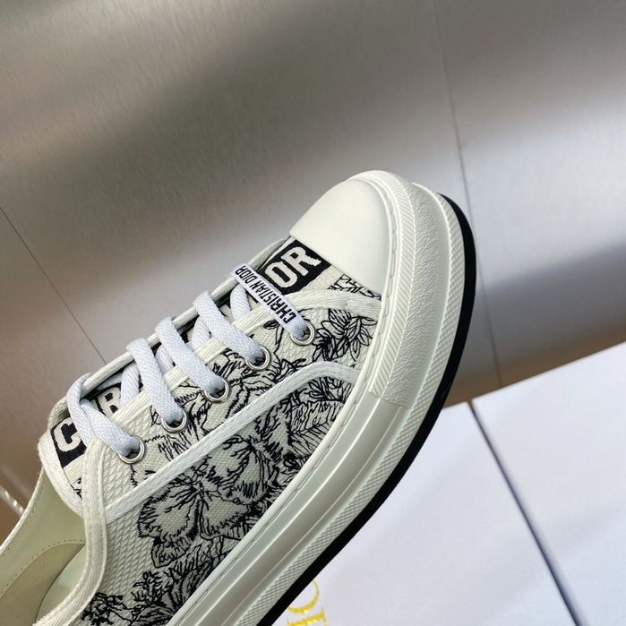 Dior Walk n Dior Low