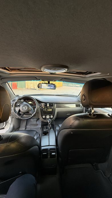 Gentra 3 позиция  152000 км мерс 204 салон, шумка боган, идеал. Метан