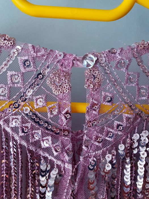 Rochie roz pudra cu paiete