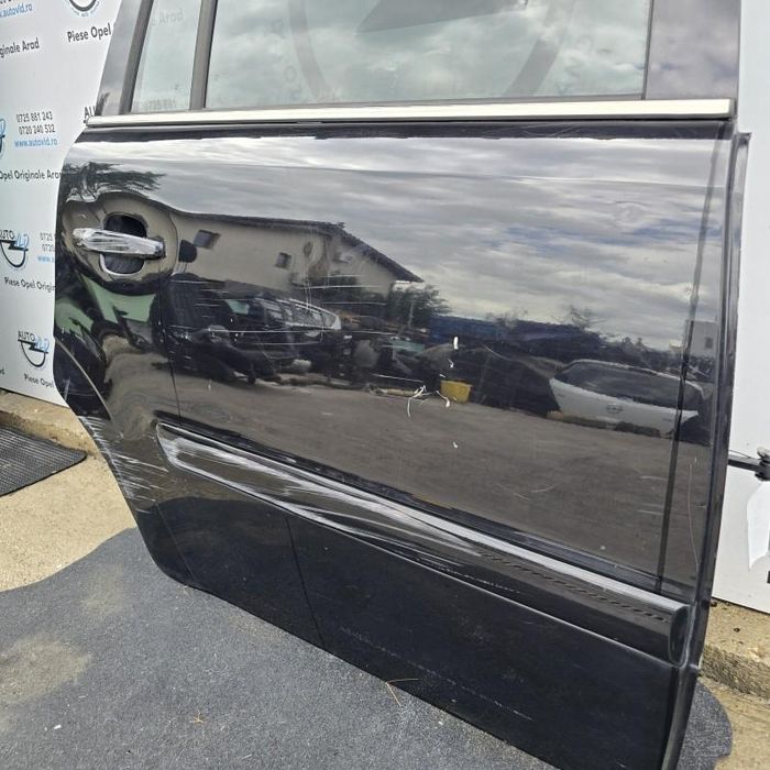 Portiera usa dreapta spate Opel Zafira B Facelift