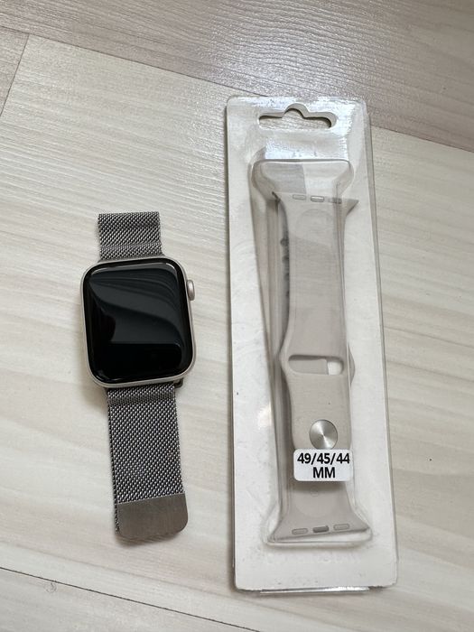 Продам апл вотч SE 44 mm в идеальном состоянии! Полная комплектация