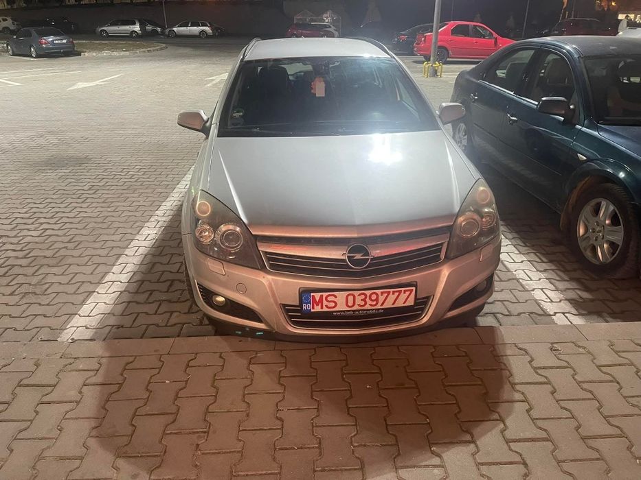 De vanzare opel astra h 2008 1.6 bezina
