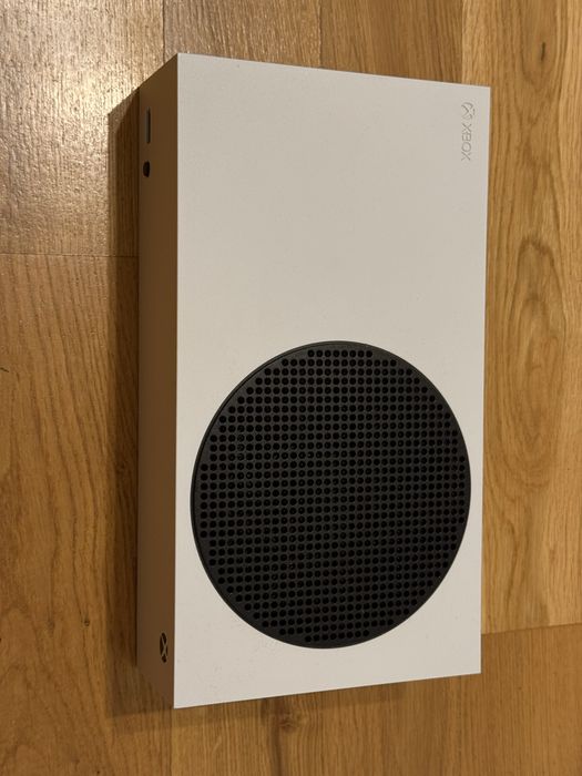 xBox Series S + controller