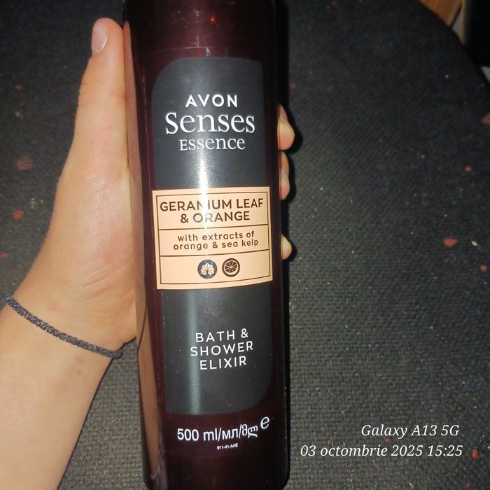 Gel de duș Avon Senses Essence frunza de geranium și portocala 500ml