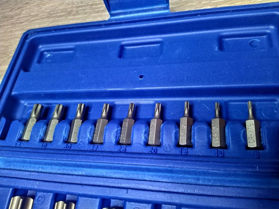 Trusa  Chei Tubulare BITI PROFIL E TORX 1/2 23 PIESE