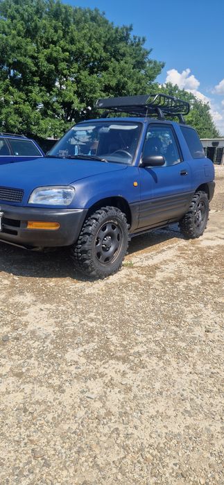 Toyota Rav 4  2.0  4x4 OFFROAD
