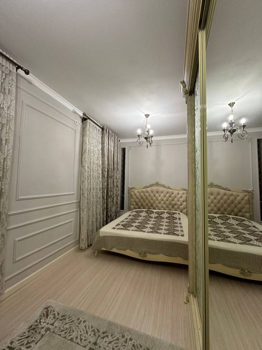 Продается двух уровневая квартира