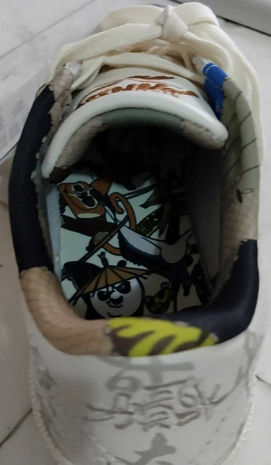 Детски кецове от естествена кожа Reebok x Kung Fu Panda Club C 85
