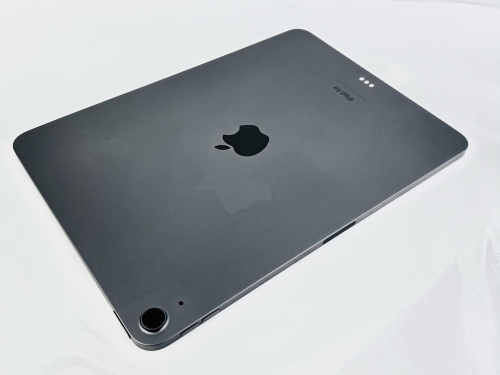 Apple iPad Air 5 64GB WiFi Space Gray Отличен! Гаранция!