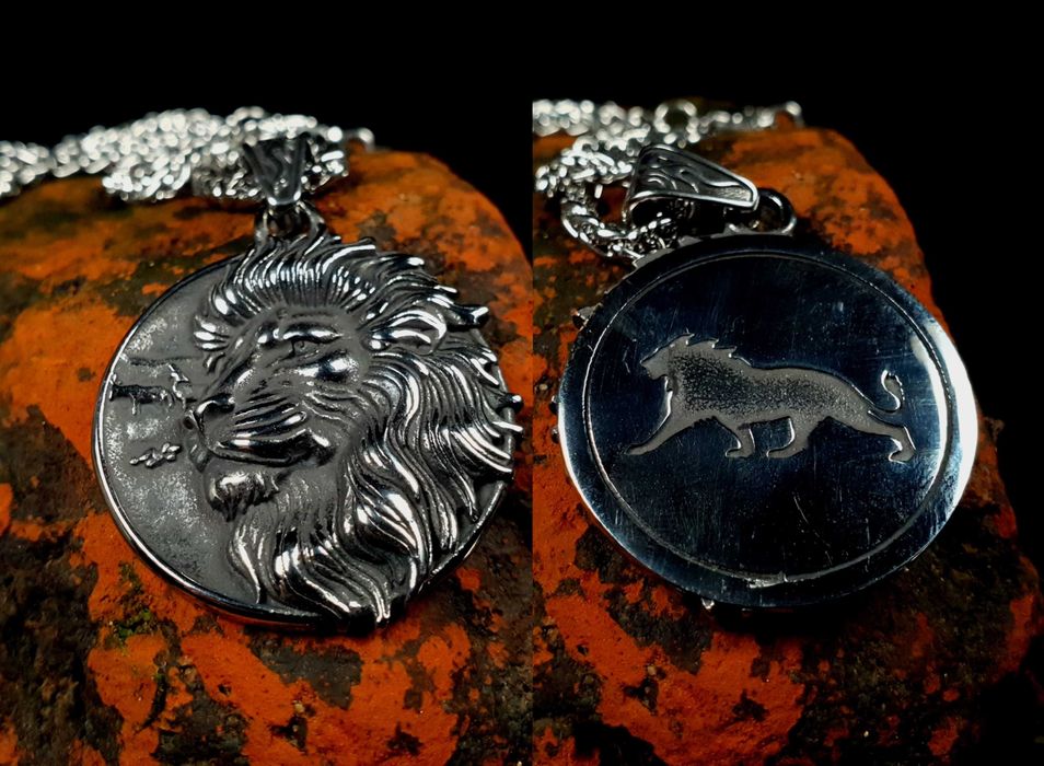 Lant cu pandantiv lup leu si bufnita din otel inoxidabil