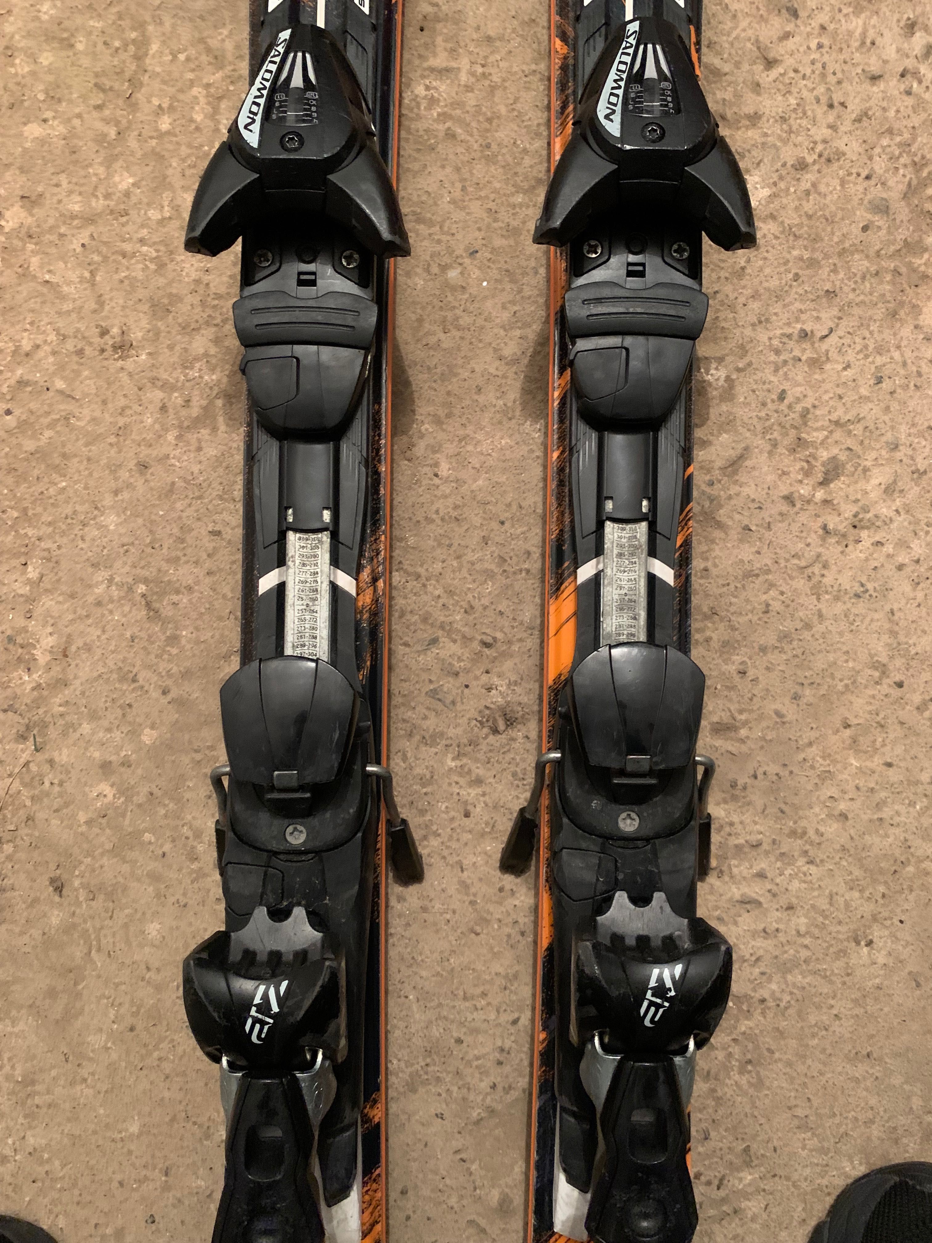 Ski SALOMON MUSTANG powerline Ti2, full woodcore + Salomon Z12