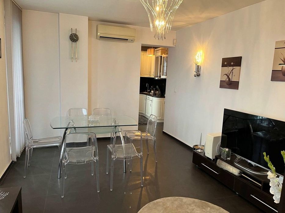 Дава се под наем Двустаен апартамент в София, Полигона - 50 кв.м за 650 € - Снимка #2