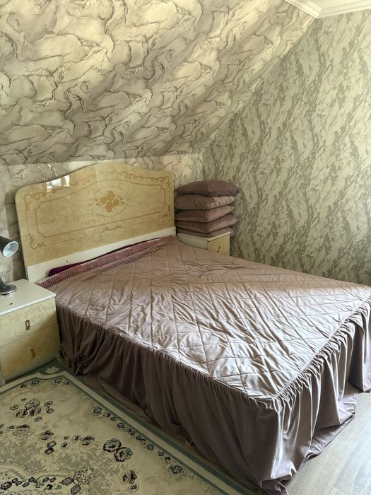 кровать без матраса + покрывало в подарок