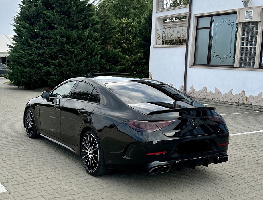 Vand CLS 450 paket 63 AMG hibrid schimb cu garsoniera sau apartament