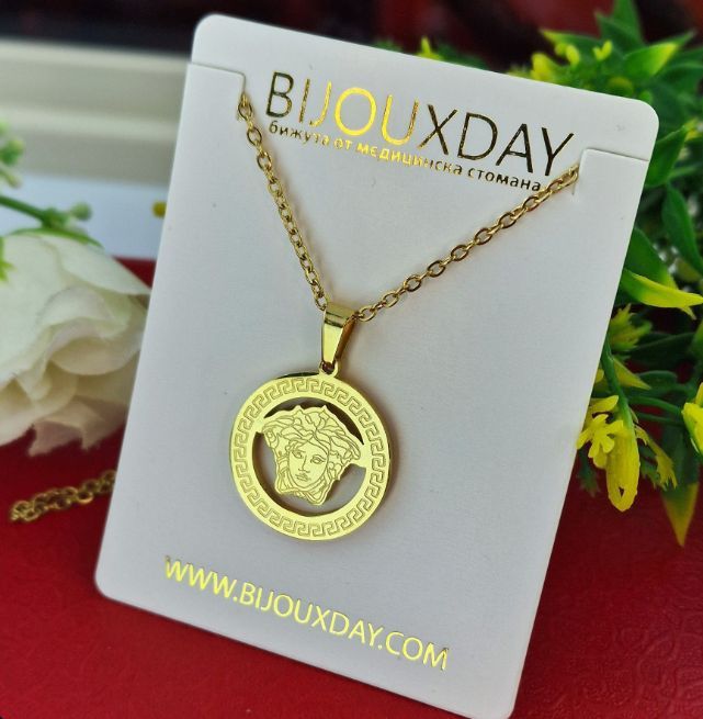 Колие- Versace Medusa Gold