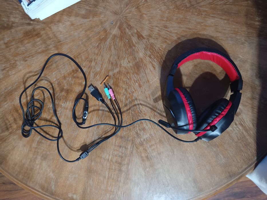 Căști Gaming cu microfon