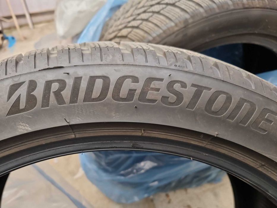 BRIDGESTONE зимни гуми 20 ''