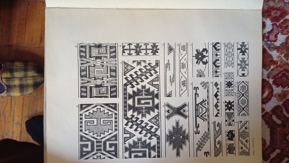 Продаю туркменский, старинный ковёр.