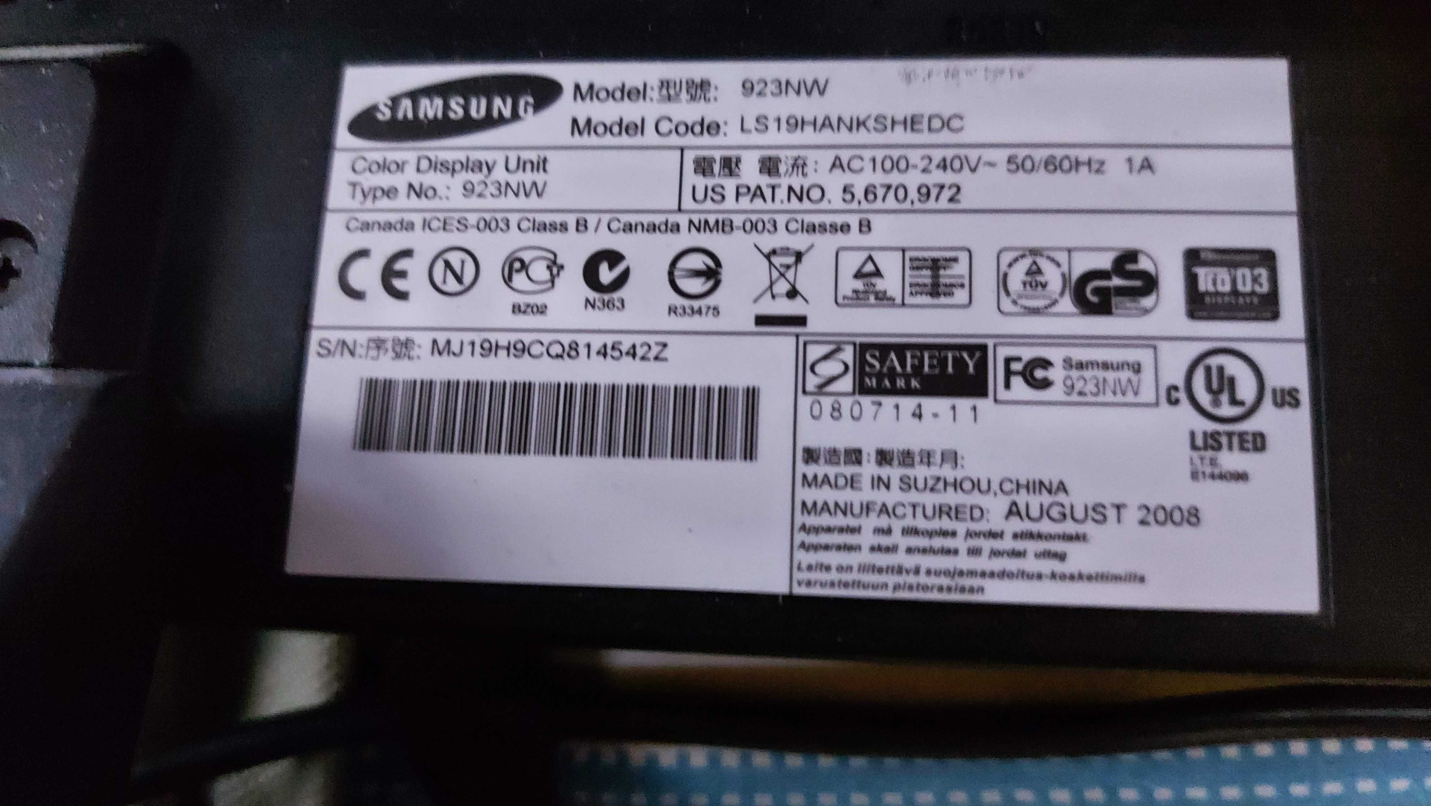 Монитор Samsung 19 inches