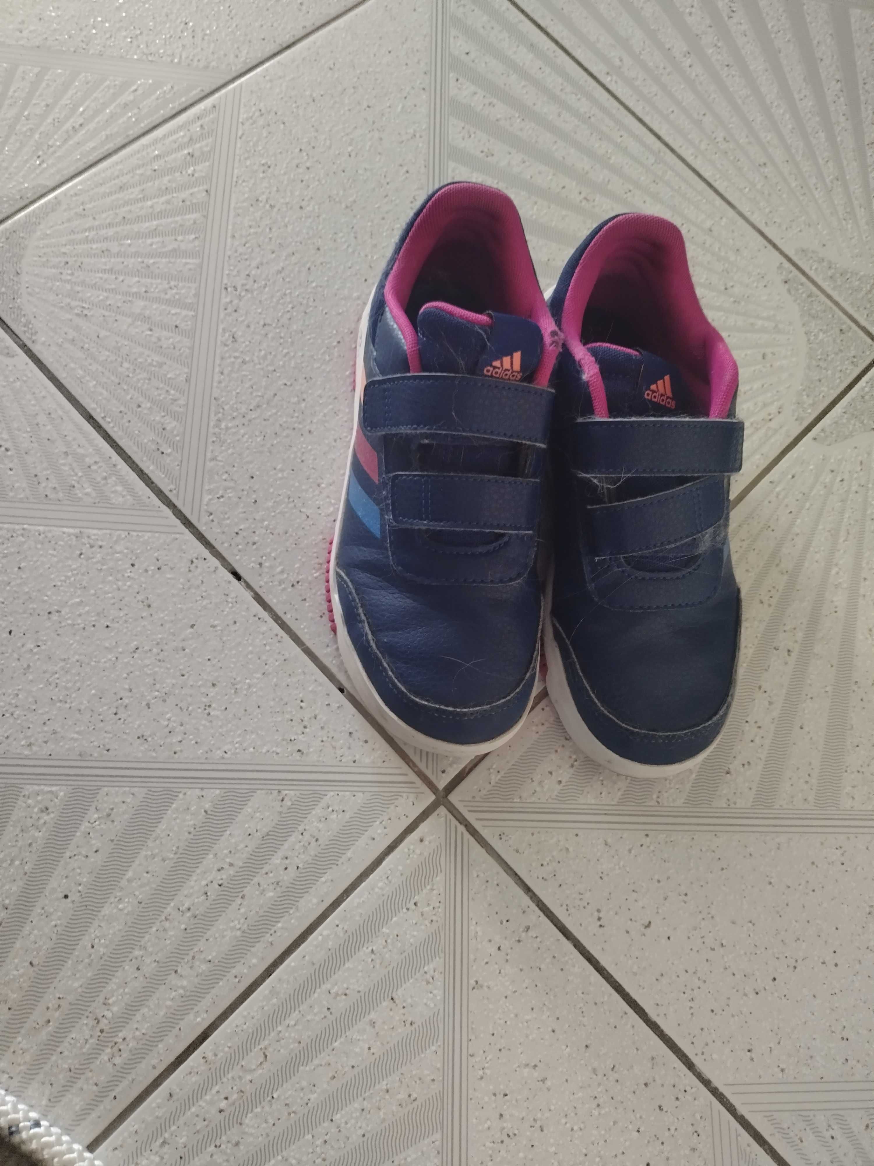 Маратонки adidas детски
