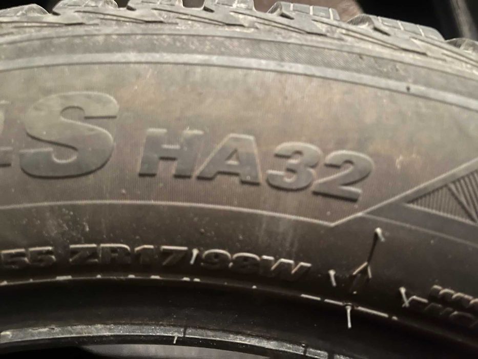 2 бр. 215/55 ZR 17 KUMHO  DOT 3322