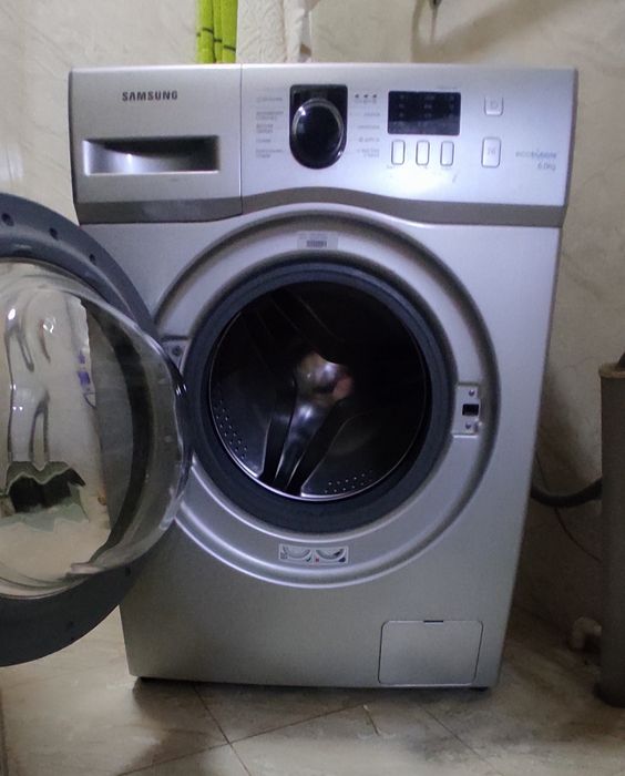 Стиральная машинка.