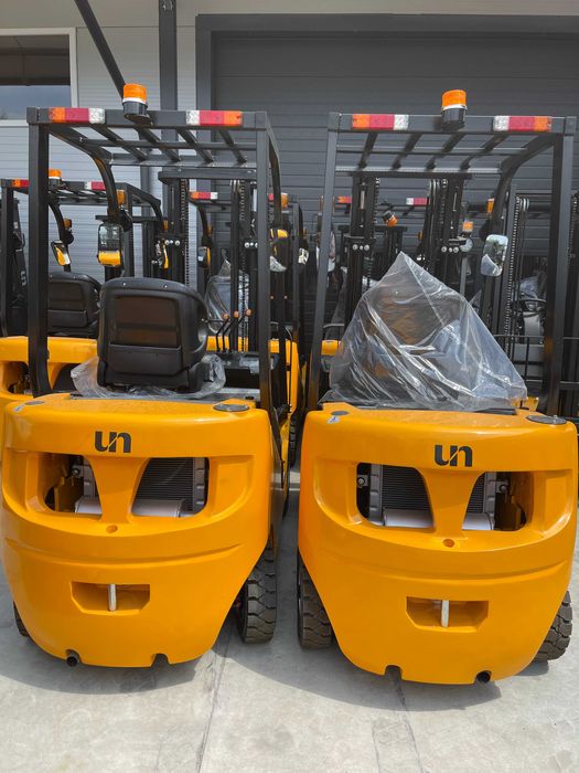 Motostivuitor NOU 1,5T DIESLE DIN STOC