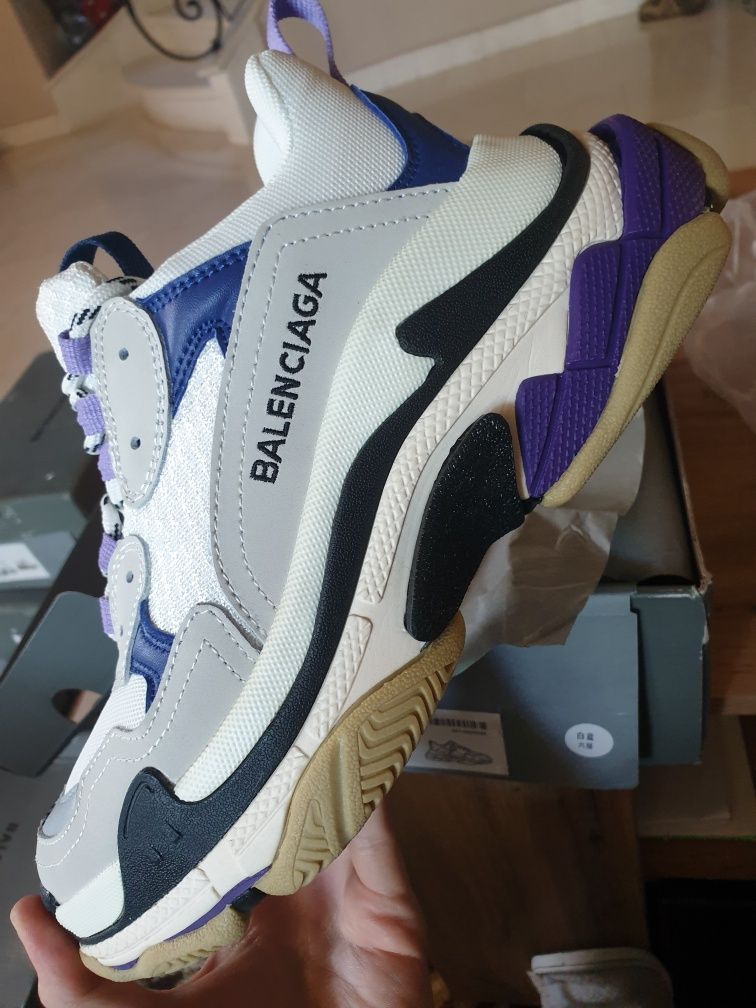 Balenciaga Triple S и Alexander McQueen