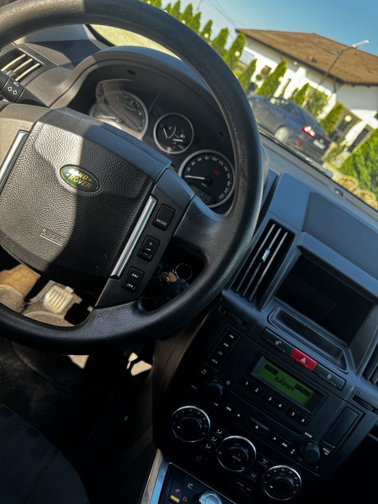 Land Rover Freelander 2