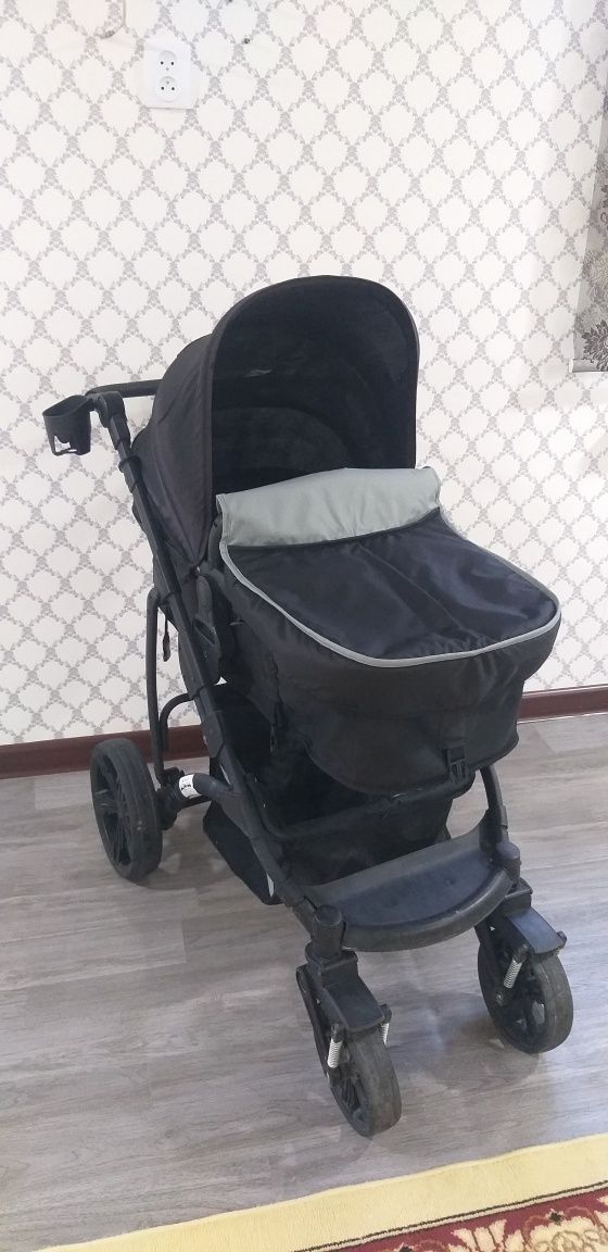 Продается детская коляска