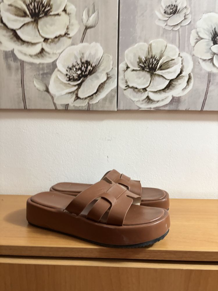 Летни дамски сандали