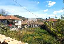 Къща в кв. Повеляново, гр.Девня, площ 100 кв.м