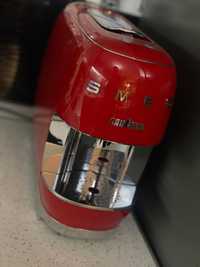 SMEG expresor cu capsule