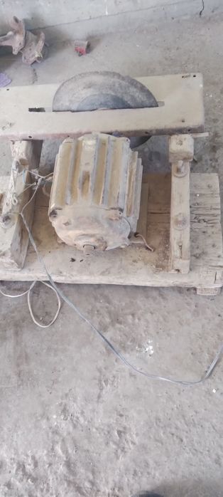 Elektera mato'r 5kv1yarim abarot zavatiskoy  sayus mato'r narxene kele