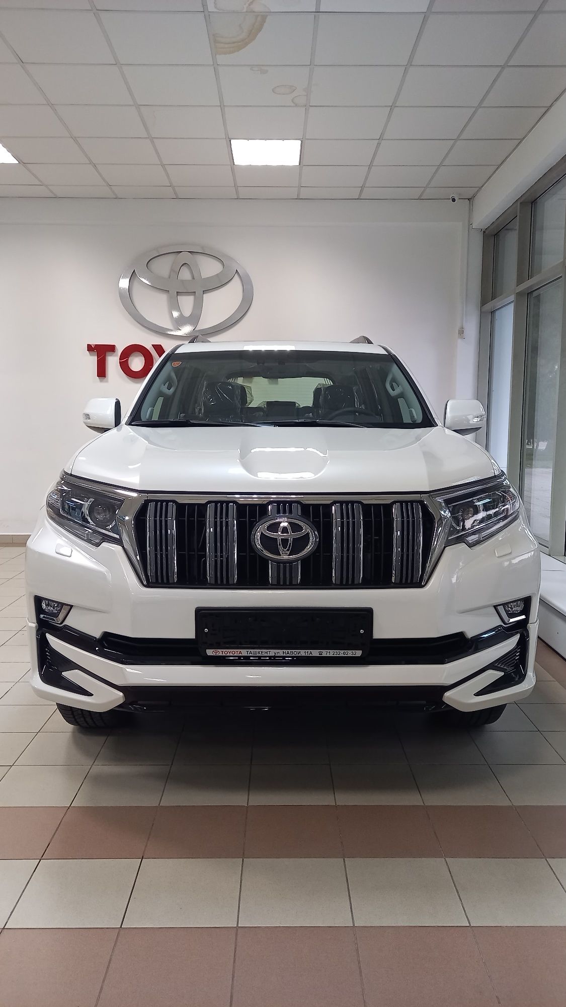 Toyota Land Cruiser Prado 2024 год в Наличии