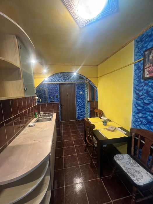 Închiriez apartament, centrul istoric