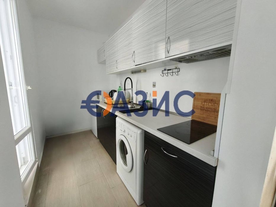 Продава се Двустаен апартамент в Свети Влас - 60 кв.м за 1367 €/кв.м - Снимка #5