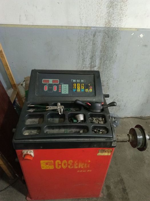 Vulkanizatsia sotiladi. Yoki ishlaydigan odam bolsa   arenda beriladi