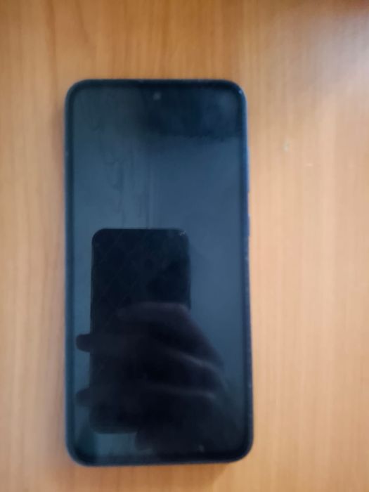 Продаю телефон Самсунг А35