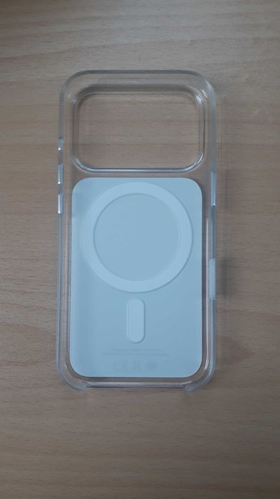 Калъф за iPhone 17 Pro